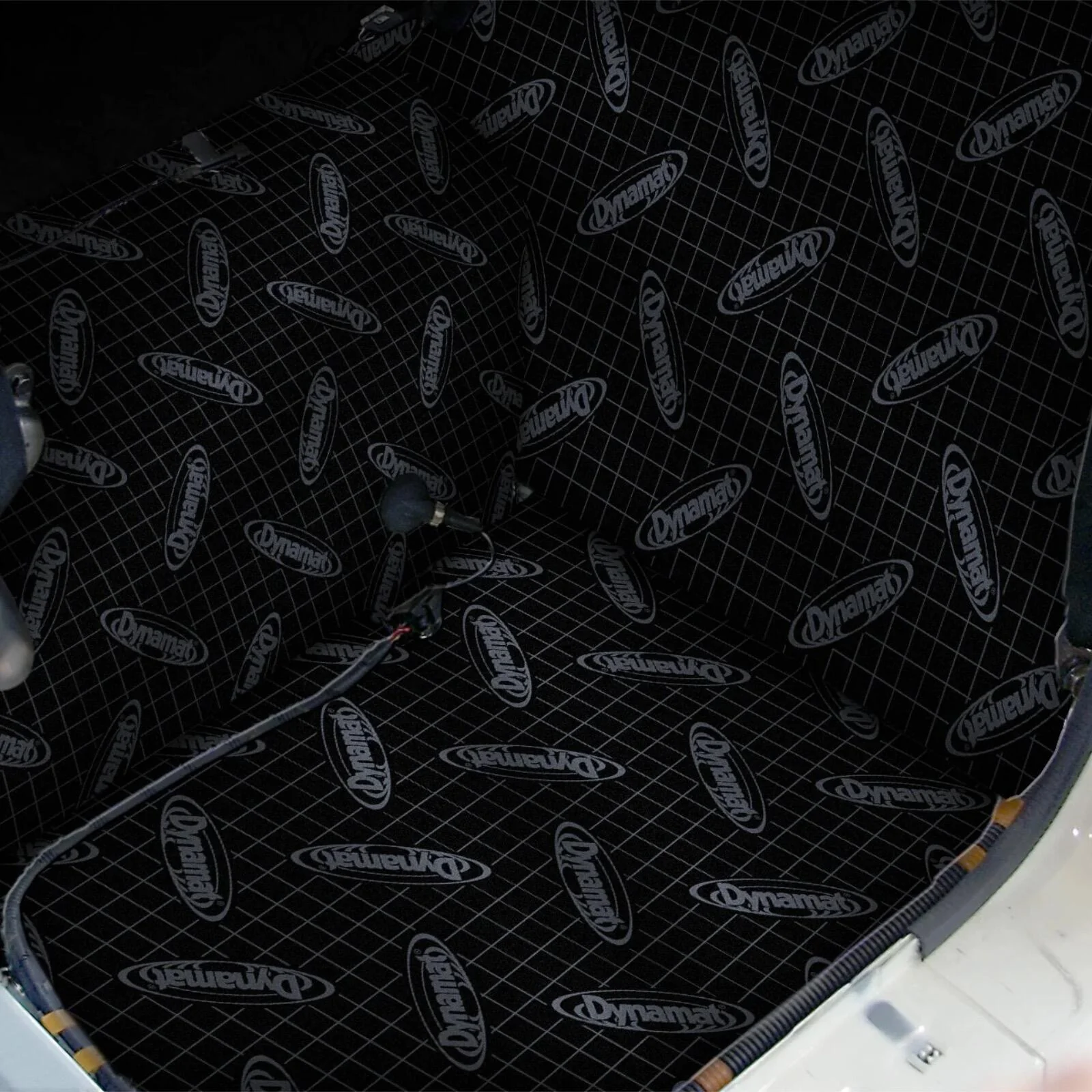 Dynamat Xtreme Squared 8 Sheets Car Van Deadening Sound Proofing Damping Mat - Image 2