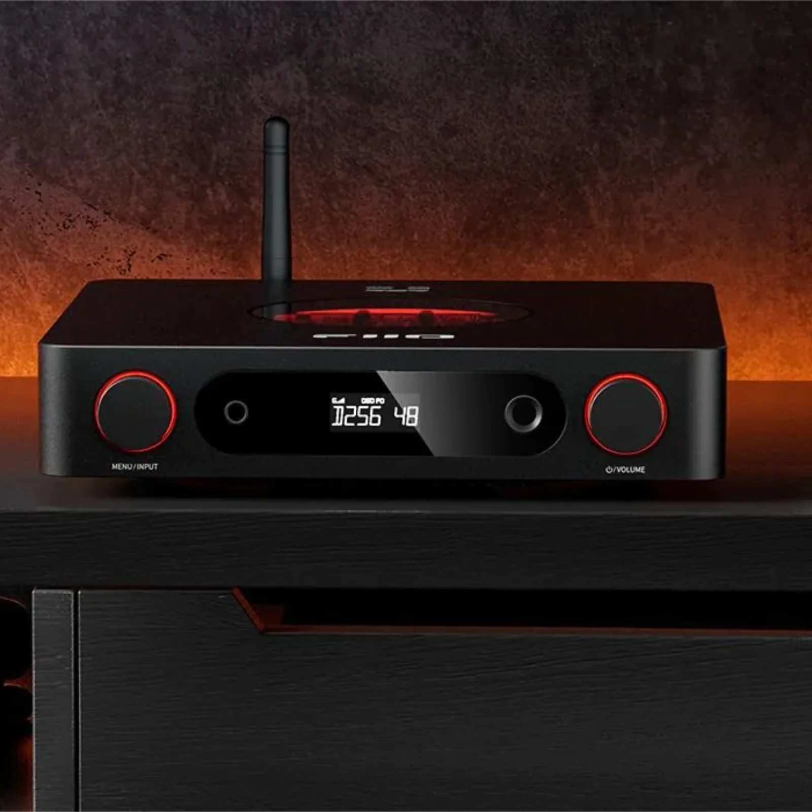 Fiio K13 R2R Compact Desktop DAC and Headphone Amplifier Bluetooth Hi-Res Black - Image 4