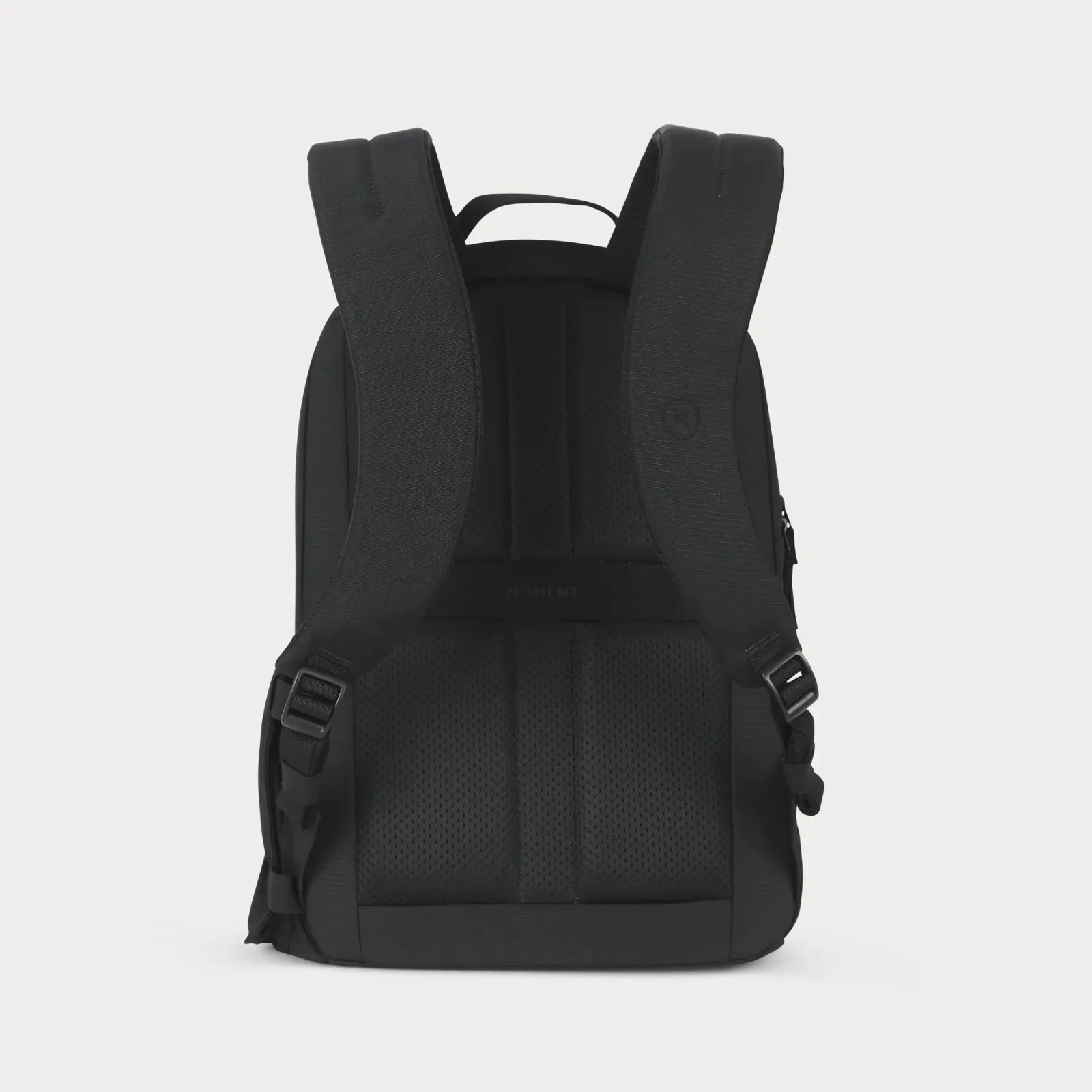 Moment Everything Backpack 17L Daypack Black Work Travel Tech Organiser Bag - Image 5