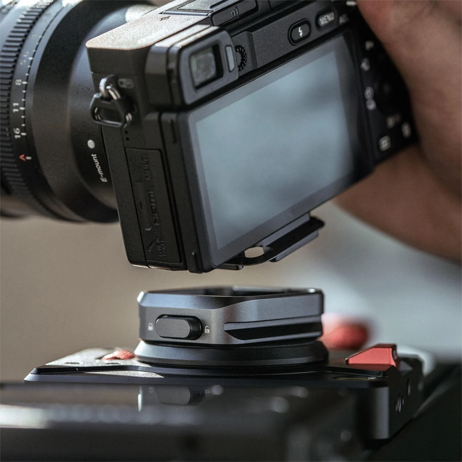 PGYTECH Quick Release Clamp SnapLock Camera Adaptor Arca-Swiss Compatible - Image 3