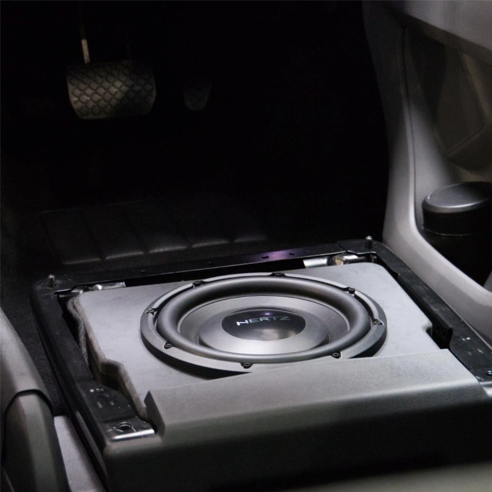 VW Volkswagen Transporter T5 T6 T6.1 Under Seat MDF Sub Box Subwoofer Enclosure - Image 3
